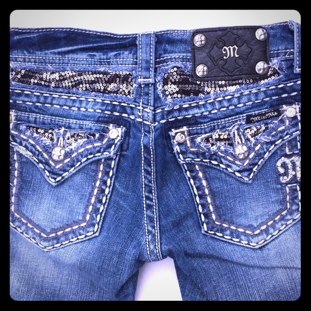 Miss Me crop jeans!